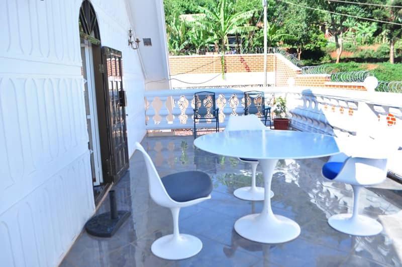 Plot 4 Kavuma Close Villa Kampala Exterior photo